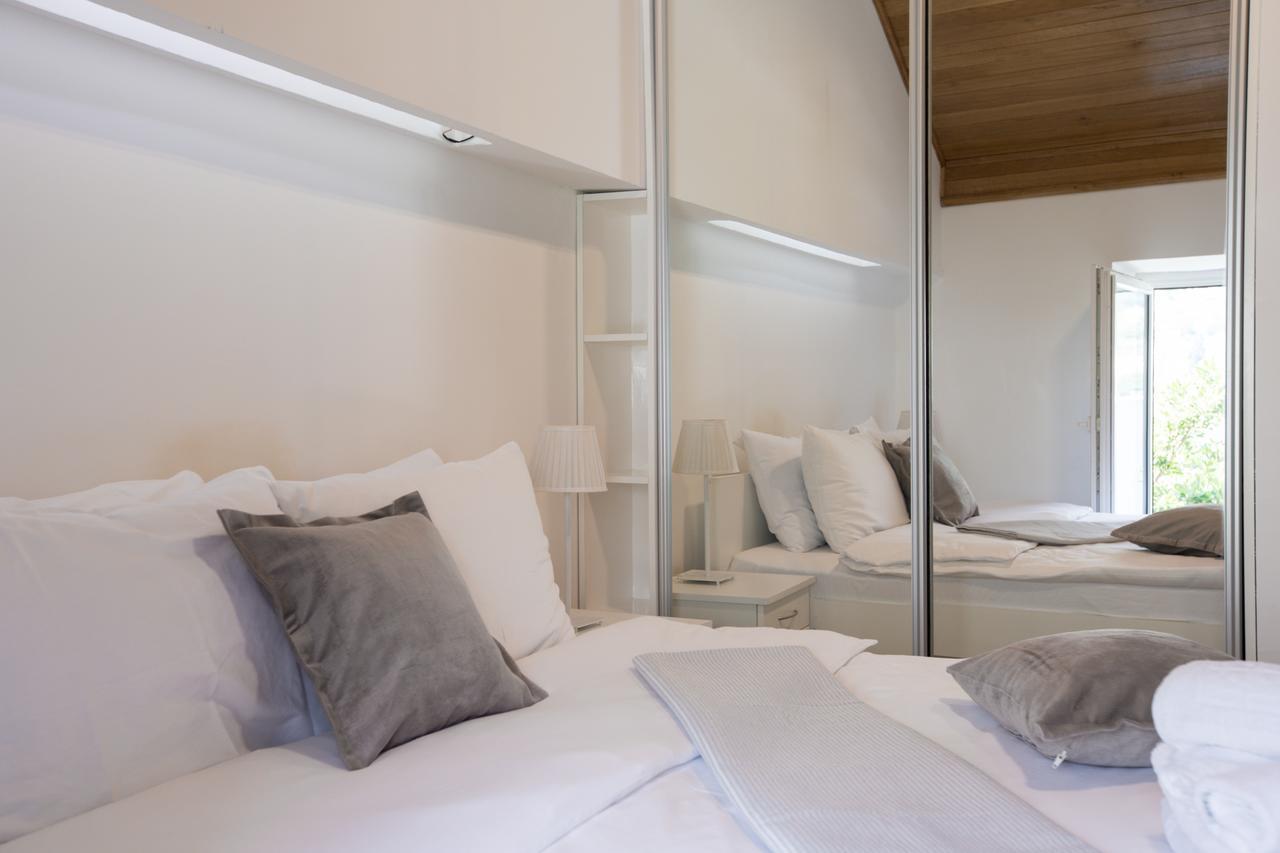 Seven Hills Duplex Eco-Cottage Cattaro Esterno foto